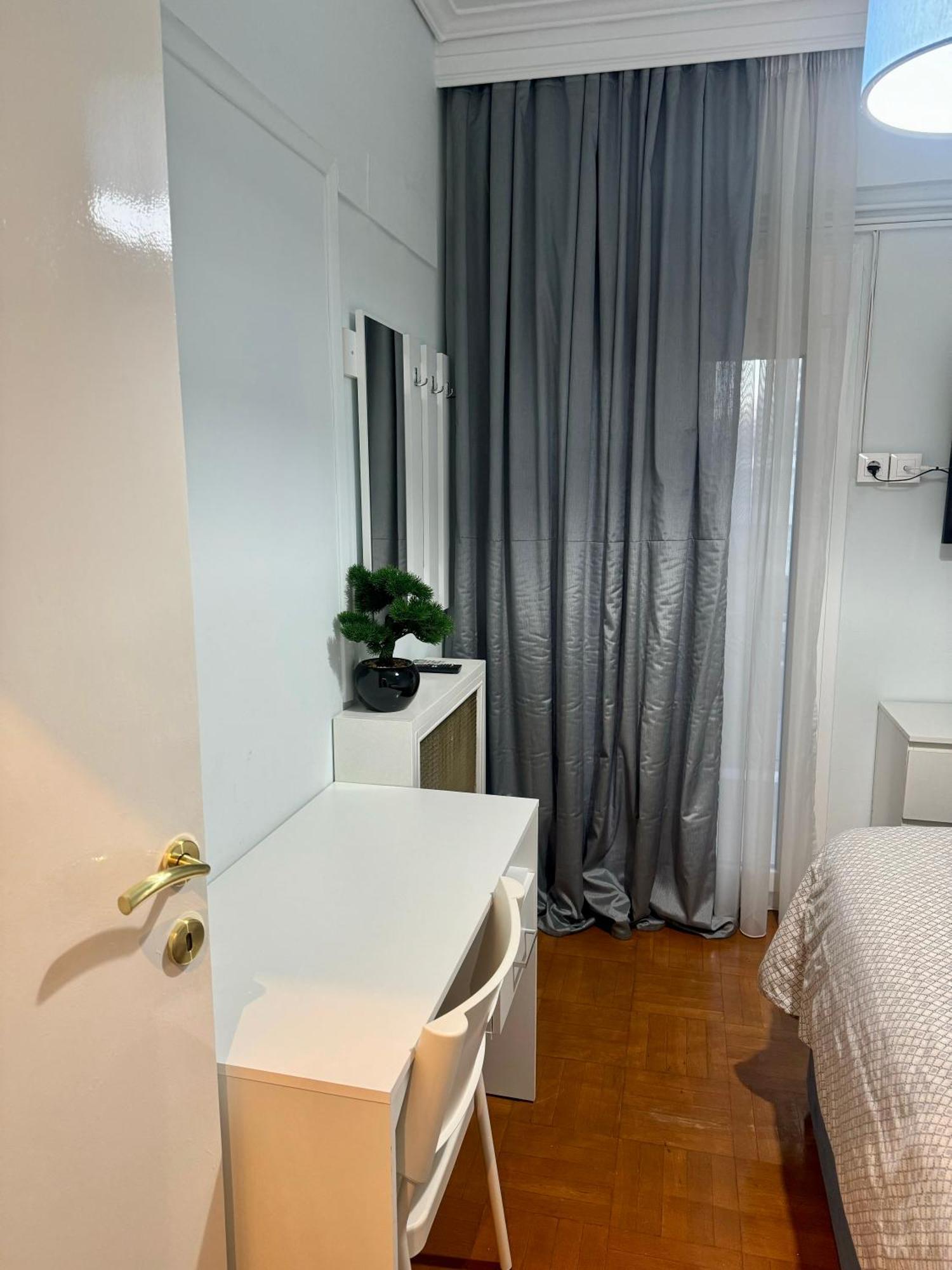 Ag.Sofias Minkk, 2B/Room+Balcony Thessaloníki Eksteriør billede